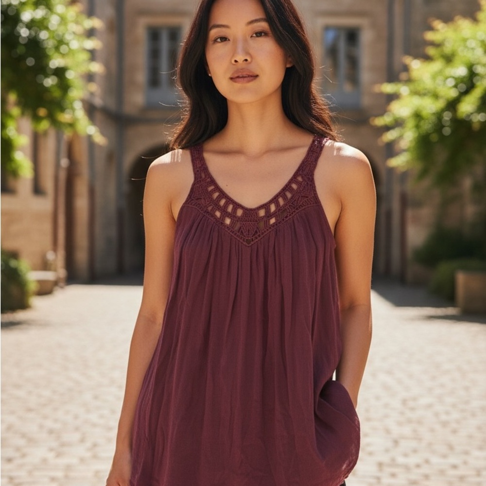 Cape Juby Burgundy Sleeveless Blouse